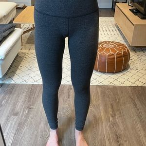 Lululemon Wunder Under leggings